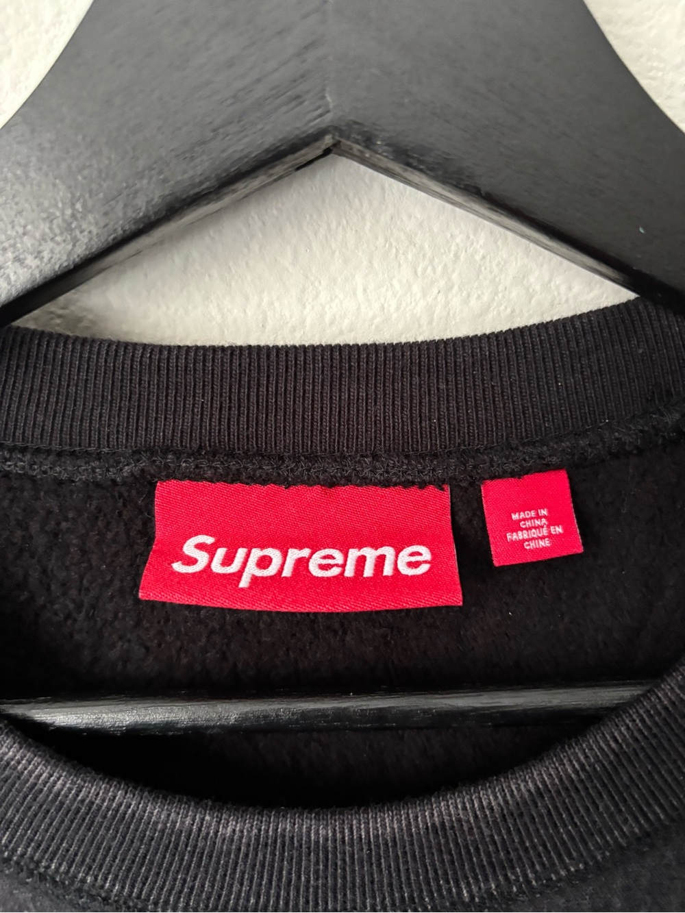 Supreme Washed Box Logo Crewneck (FW25) - Picture 3 of 10